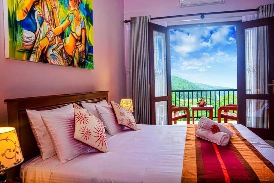The Grand Hills Bed & Breakfast Kandy Exterior photo