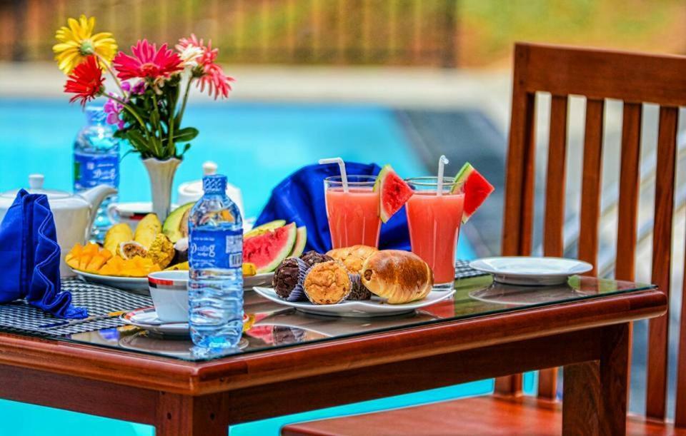 The Grand Hills Bed & Breakfast Kandy Exterior photo